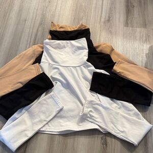 SHEIN Set of 3 turtle necks cropped tops